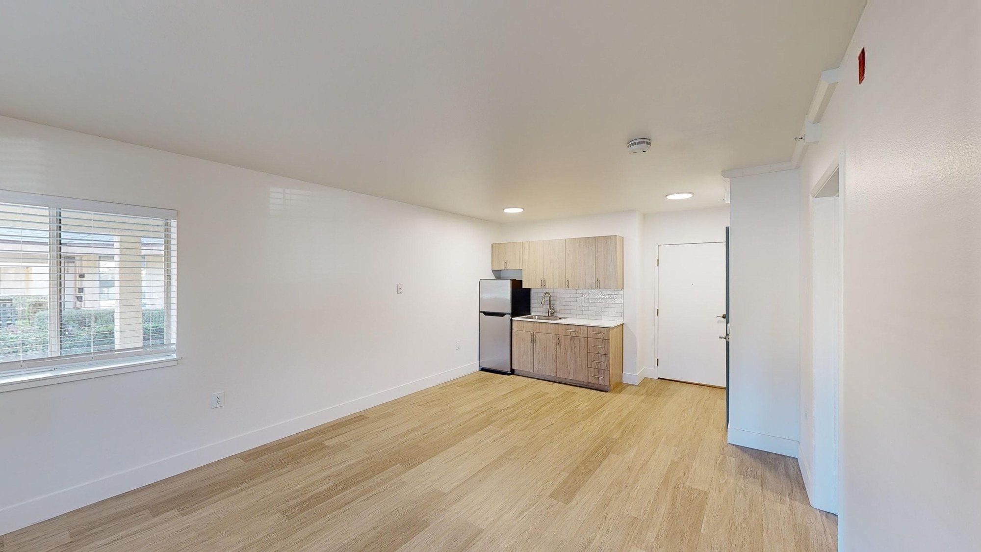 Columbus-Estates-IL-1-bed-542-sqft-One-Bedroom-Apartment-1