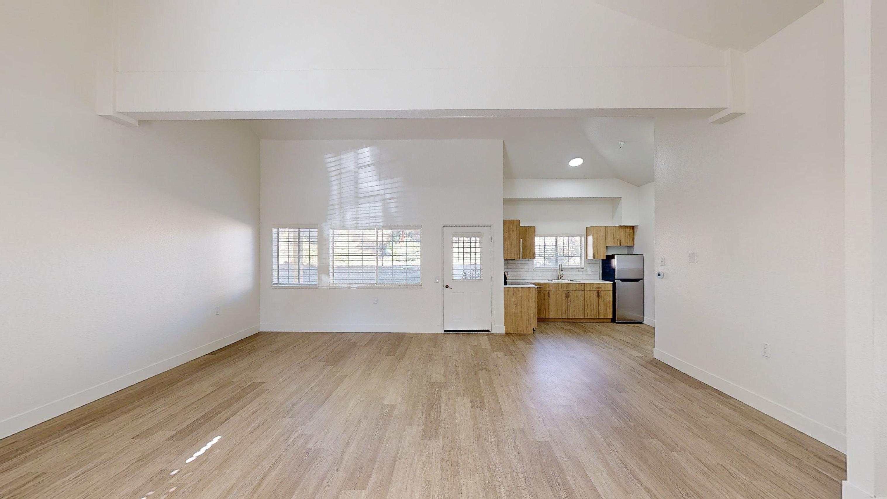 Columbus-Estates-IL-2-bed-1060-sqft-Two-Bedroom-Apartment